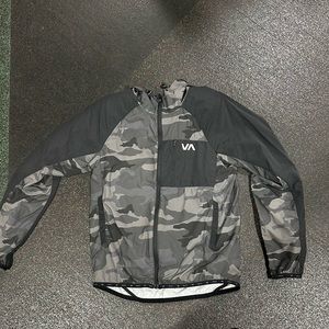 RVCA wind breaker